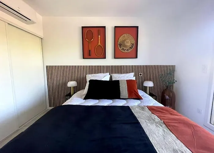 108 2 Personnes Tennis 아파트 아그